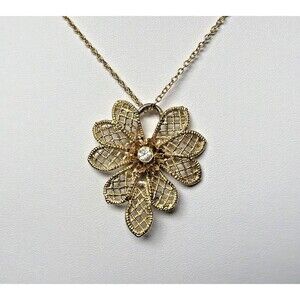 Vintage Gold Toned Mesh Flower Pendant w Rhinestone 18 in Chain Necklace, Waffle